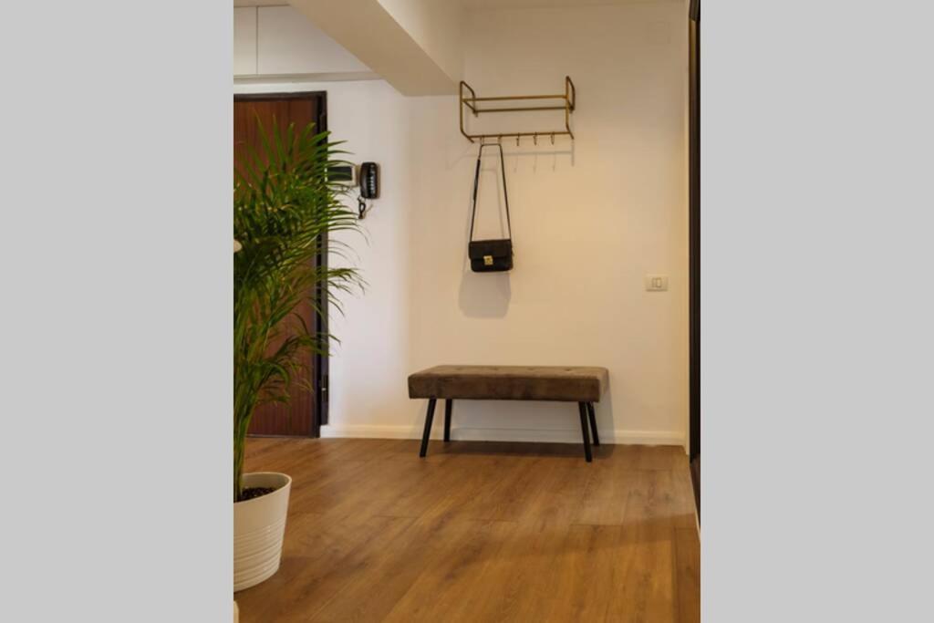 בוקרשט Panoramic Apartment - 4Br - Piata Unirii מראה חיצוני תמונה