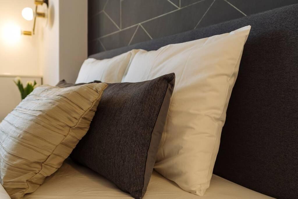 בוקרשט Panoramic Apartment - 4Br - Piata Unirii מראה חיצוני תמונה